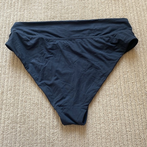 Knix Two-Piece Bikini Swimsuit, XL and XXL, Black - Picture 6 of 9